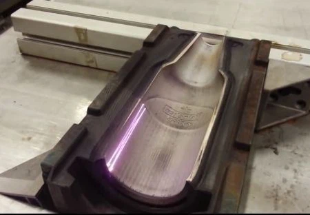 Professional Design 200W 300W 500W Handheld Laser Rust Removal Laser Cleaning Machine Price