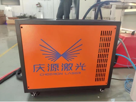Air-cooled Handheld Fiber Laser Cutting Machine
